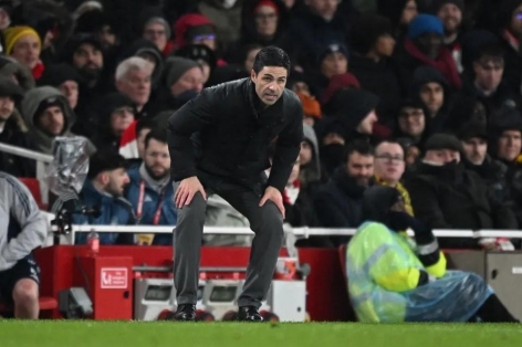 CĐV Liverpool phẫn nộ với hành vi của HLV Mikel Arteta