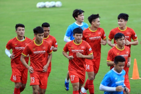 Malaysia 'kinh ngạc' khi thầy Park loại người hùng của U23 Việt Nam