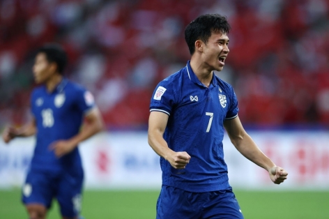 Thái Lan đả bại Indonesia 4-0 ở trận chung kết lượt đi AFF Cup