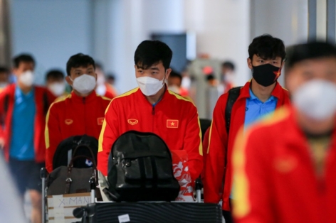 ĐT Việt Nam lặng lẽ về nước sau thất bại ở AFF Cup