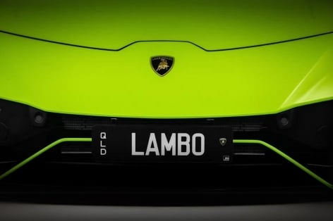 Xe Lamborghini bán ‘đắt như tôm tươi’, xô đổ kỷ lục doanh số