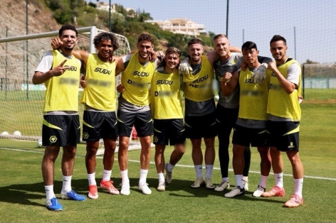 Wolves 'lột xác' mùa hè: Lemina làm đội trưởng, mục tiêu chuyển nhượng hấp dẫn