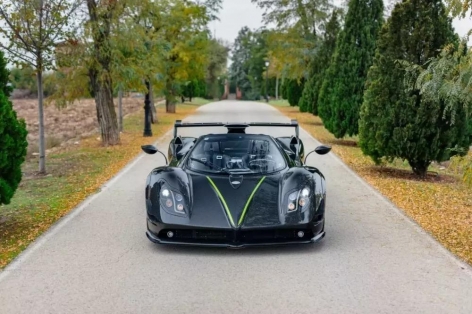 Chiêm ngưỡng 'độc bản' Pagani Zonda 760 LM Roadster, giá quy đổi dự kiến hơn 300 tỷ đồng