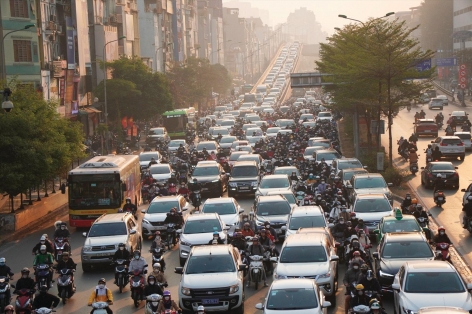 Hàng loạt mẫu ô tô tại Việt Nam đứng trước nguy cơ bị 'khai tử' nếu áp chuẩn nhiên liệu mới