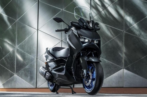 Xe ga thể thao Yamaha XMAX 300 đời mới chốt lịch trình làng khách Việt