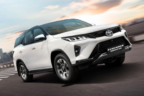 Toyota Fortuner Hybrid: Khi SUV khung gầm rời cũng phải 'lên điện' để bắt kịp xu hướng