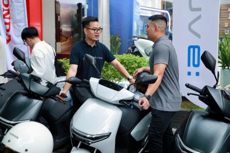 Honda Việt Nam chính thức triển khai dịch vụ cho thuê xe máy điện cao cấp CUV e: tại ba thành phố lớn