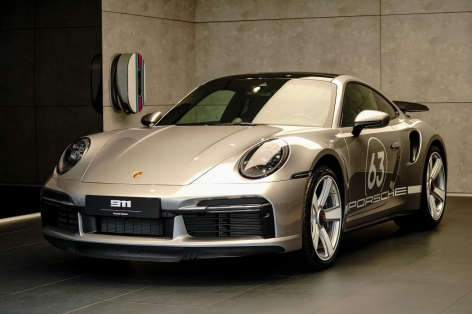 Chiêm ngưỡng 'hàng hiếm' Porsche 911 Turbo 50 Years có giá hơn 20 tỷ đồng tại Việt Nam