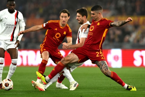 Trực tiếp Roma 2-0 AC Milan: Bàn nhân đôi cách biệt