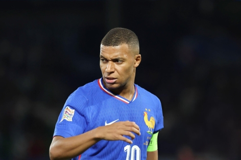 Mbappe buông lời 'thách thức' ĐT Pháp, nói về Quả bóng vàng