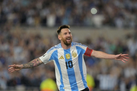 Messi lập hattrick, Argentina thắng lợi một ‘set tennis’ trước Bolivia