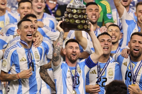 Nhìn lại Copa America 2024: Messi và những giọt nước mắt 'buồn vui'