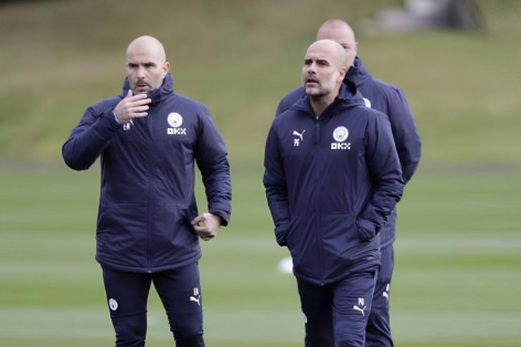 Pep Guardiola ca ngợi 'đệ cũ' trước màn đọ sức Chelsea