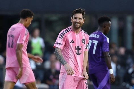 Messi nói 5 từ về tương lai tại Inter Miami