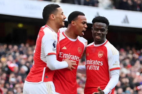 Quyết tâm vô địch, Arsenal 'trói chân' 3 trụ cột