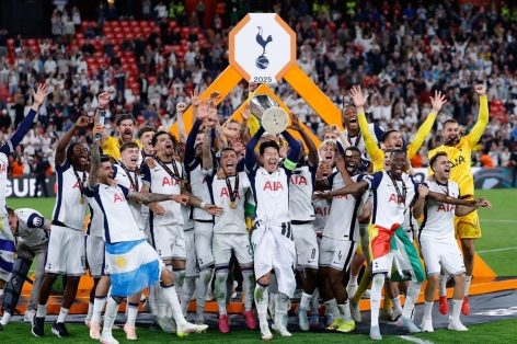 Hạ MU, Tottenham vô địch Europa League mùa 2024/25
