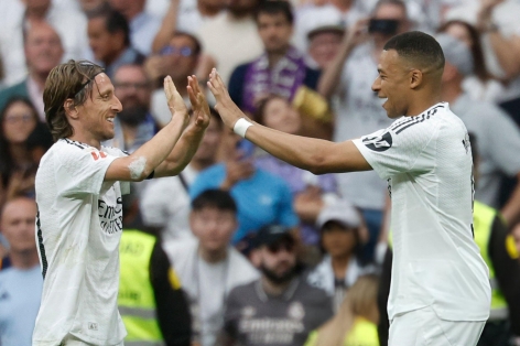 Mbappe lập cú đúp, Real thắng dễ ngày chia tay Modric và HLV Ancelotti