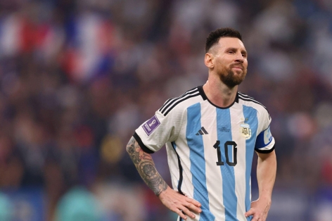 Messi nhận tin không thể buồn hơn tại ĐT Argentina