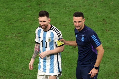HLV Argentina báo tin không thể vui hơn về Messi