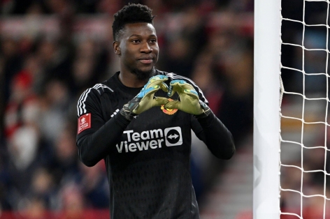 Sau De Gea, 'gã khổng lồ nước Pháp' lại nhắm Onana
