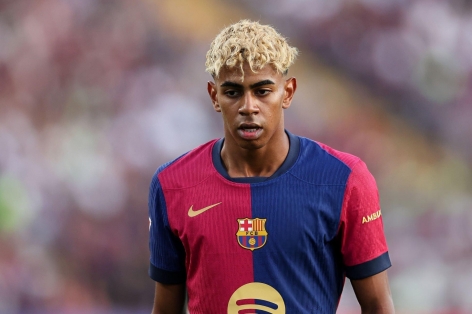 Phòng thay đồ Barca 'hỗn loạn' vì Yamal