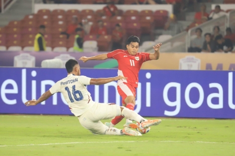 Trực tiếp U23 Indonesia 0-0 U23 Thái Lan: Ăn miếng trả miếng