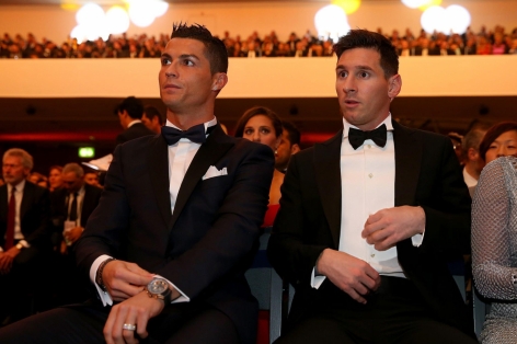 Ronaldo và Messi bầu cho ai giành Quả bóng vàng và FIFA The Best?