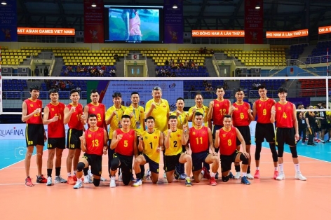 Tuyển bóng chuyền nam Việt Nam ra quân thuận lợi tại SEA Games 31