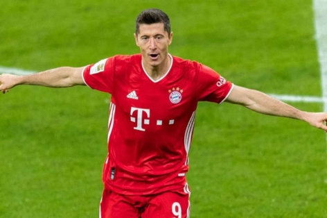 Man City 'không có cửa' chiêu mộ Lewandowski