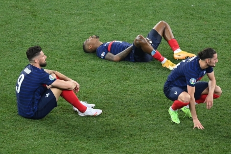 Video toàn cảnh loạt penalty 'cân não' trận Pháp vs Thụy Sỹ: Tội đồ Mbappe