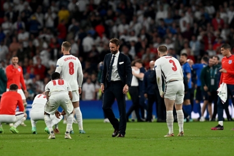 Báo Anh chỉ thẳng 'sai lầm lớn' khiến ĐT Anh mất chức vô địch EURO 2021