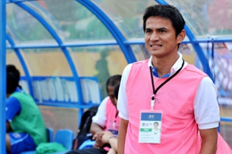 HLV Kiatisak từ chối dẫn dắt Thái Lan tham dự AFF Cup 2014