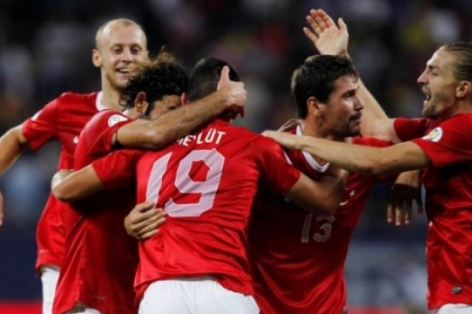 Video clip bàn thắng: Thổ Nhĩ Kỳ 1-2 CH Séc (Bảng A - Vòng loại Euro 2016)