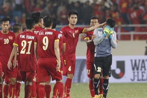 'Tội đồ' của ĐT Việt Nam khóc như mưa sau trận đấu