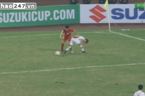 Video clip bàn thắng: Việt Nam 3-0 Lào - Chưa thật thuyết phục