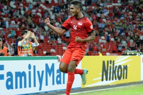 Video clip bàn thắng: Myanmar 2-4 Singapore - Thể hiện sức mạnh