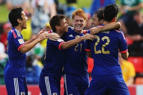 Nhật Bản thắng đậm Palestine trong trận đầu ra quân Asian Cup 2015