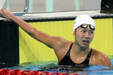 Video SEA Games 28: Ánh Viên phá kỷ lục nội dung bơi 800m tự do nữ