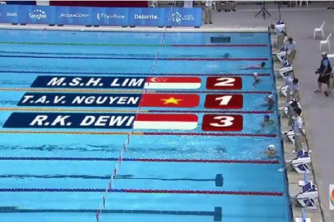 Video SEA Games 28: Vòng loại 200m bơi hỗn hợp nữ - Nguyễn Thị Ánh Viên