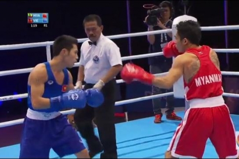 Video SEA Games 28: Huỳnh Ngọc Tân giành vé vào bán kết Boxing hạng cân 49kg nam