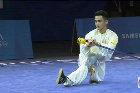 Video SEA Games 28: Bài thi Thái cực kiếm của hot boy wushu Nguyễn Thanh Tùng