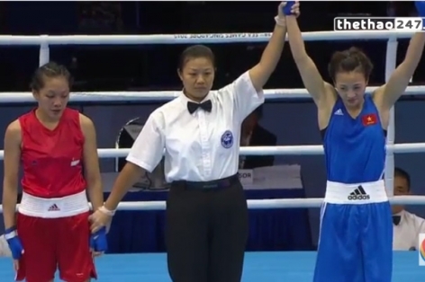 Video SEA Games 28: Nguyễn Thị Yến knock-out đối thủ tại bán kết Boxing nữ dưới 51kg