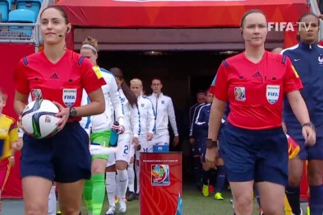 Video bàn thắng: Pháp 1-0 Anh (World Cup bóng đá nữ 2015)