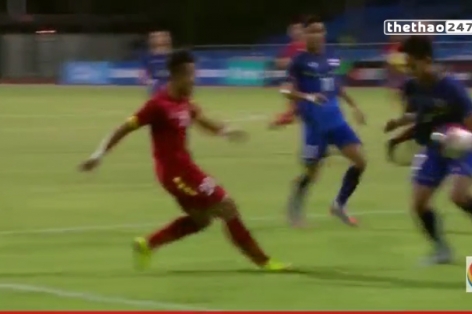 Video U23 Việt Nam - U23 Thái Lan: Trọng tài bỏ qua 1 quả penalty cho Việt Nam