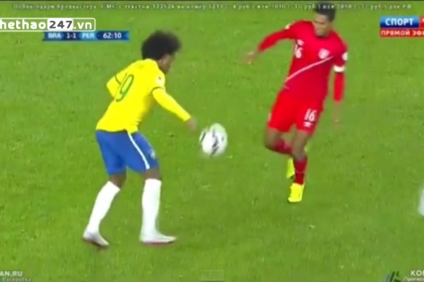 VIDEO: Willian 'học lỏm' skill qua người tinh quái của Neymar