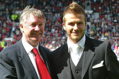 Sir Alex và Beckham bất ngờ trở lại Old Trafford