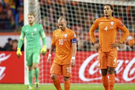 Video bàn thắng: Hà Lan 2-3 CH Séc (Vòng loại Euro 2016)
