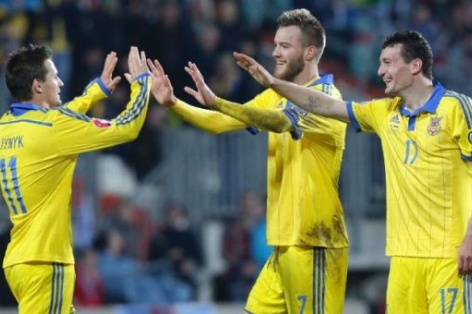 Video bàn thắng: Ukraine 2-0 Slovenia (Vòng loại Euro 2016)