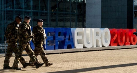 Cả châu Âu lo sợ khủng bố, Euro 2016 có thể vắng bóng khán giả