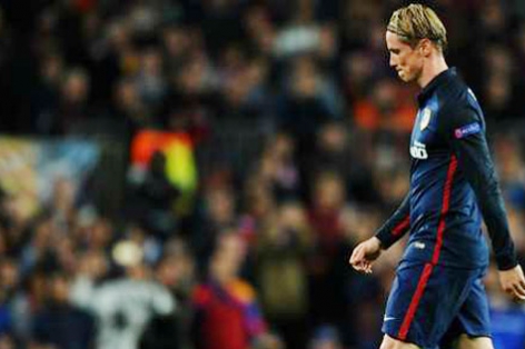 Torres nói gì sau chiếc thẻ đỏ tai hại trận gặp Barca?